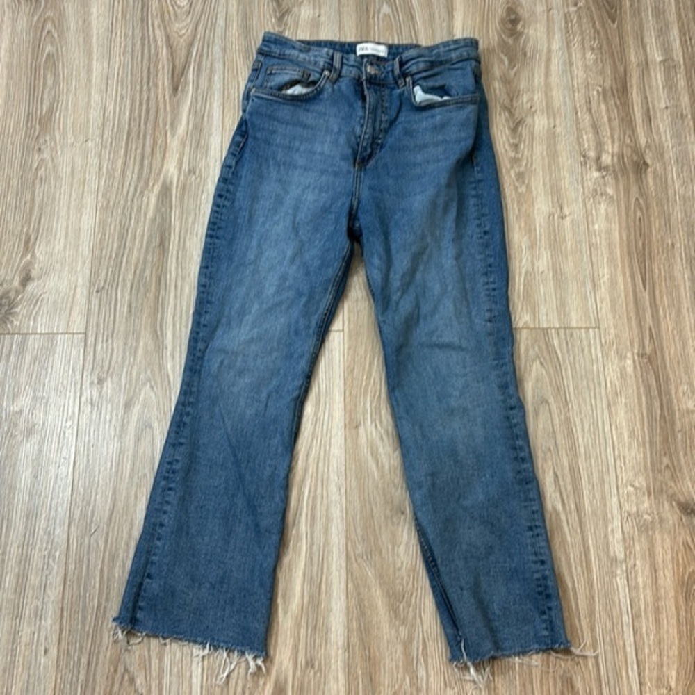 Zara raw hem straight leg high rise jeans size 10